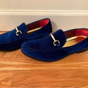 Elegant Blue Velvet Loafers